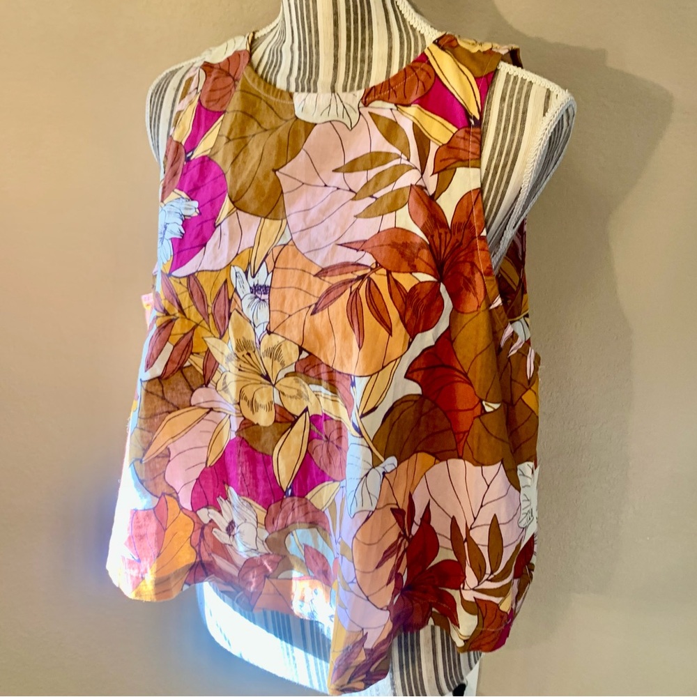 a.n.a Multicolor Floral Tank Top - Picture 5 of 14